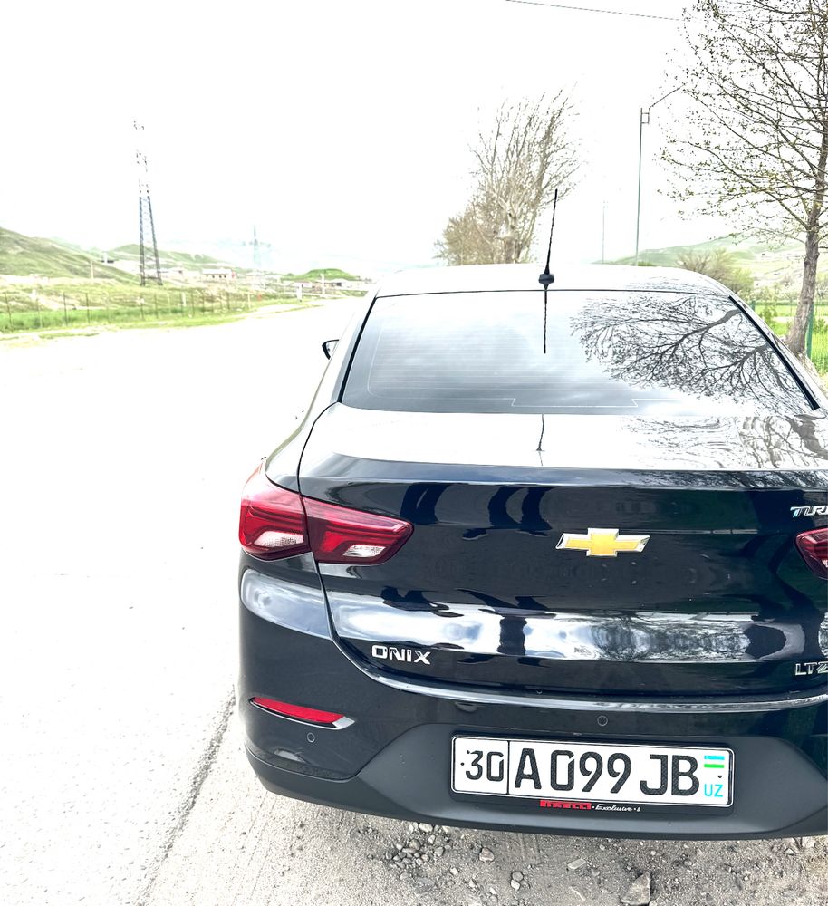 Chevrolet onix LTZ 38.000 km probeg benzinda