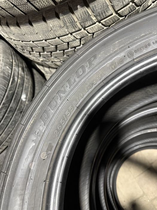 DUNLOP 265/55/19 made in JAPAN
