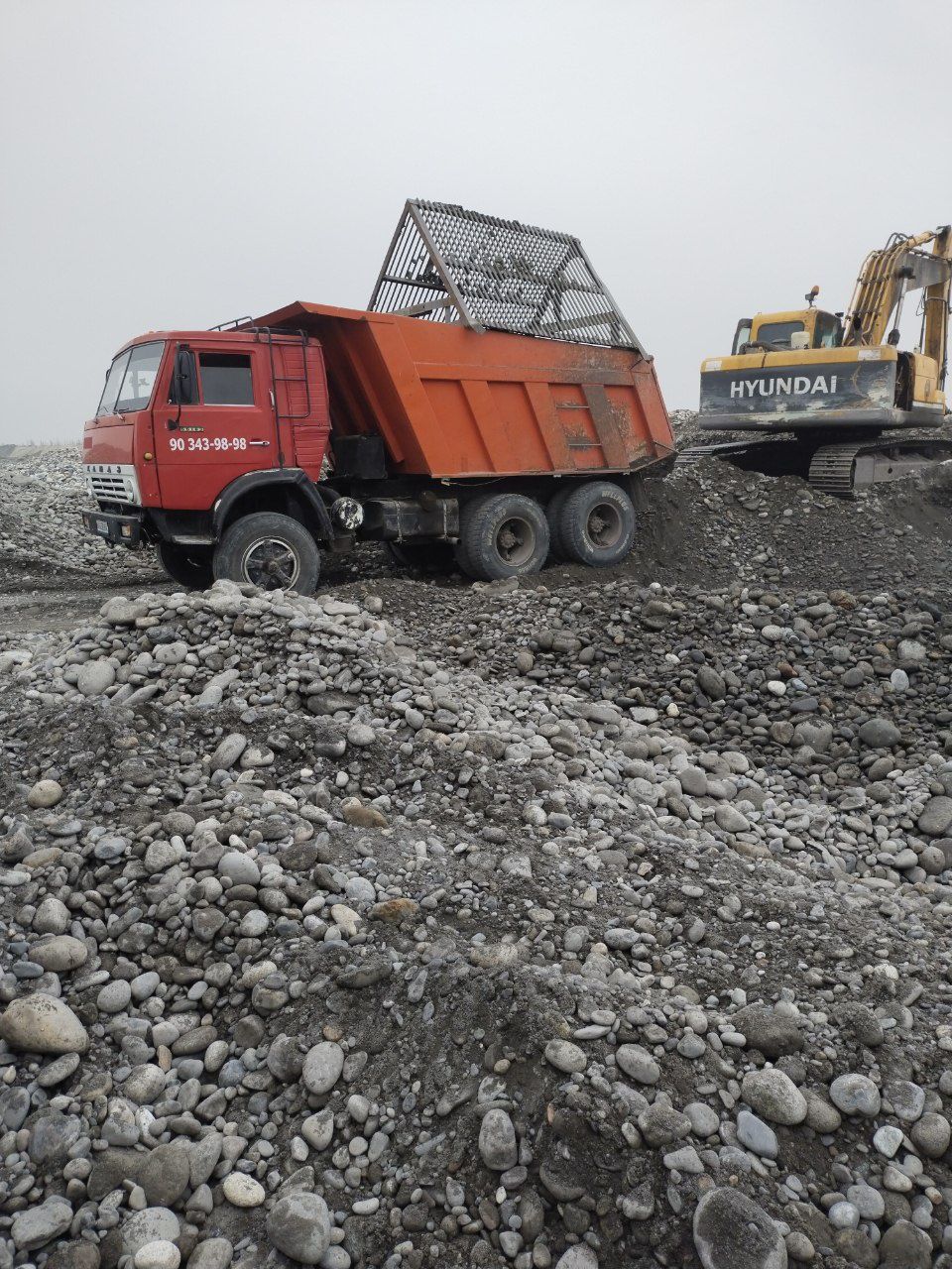 Kamaz sotiladi Holati ideal