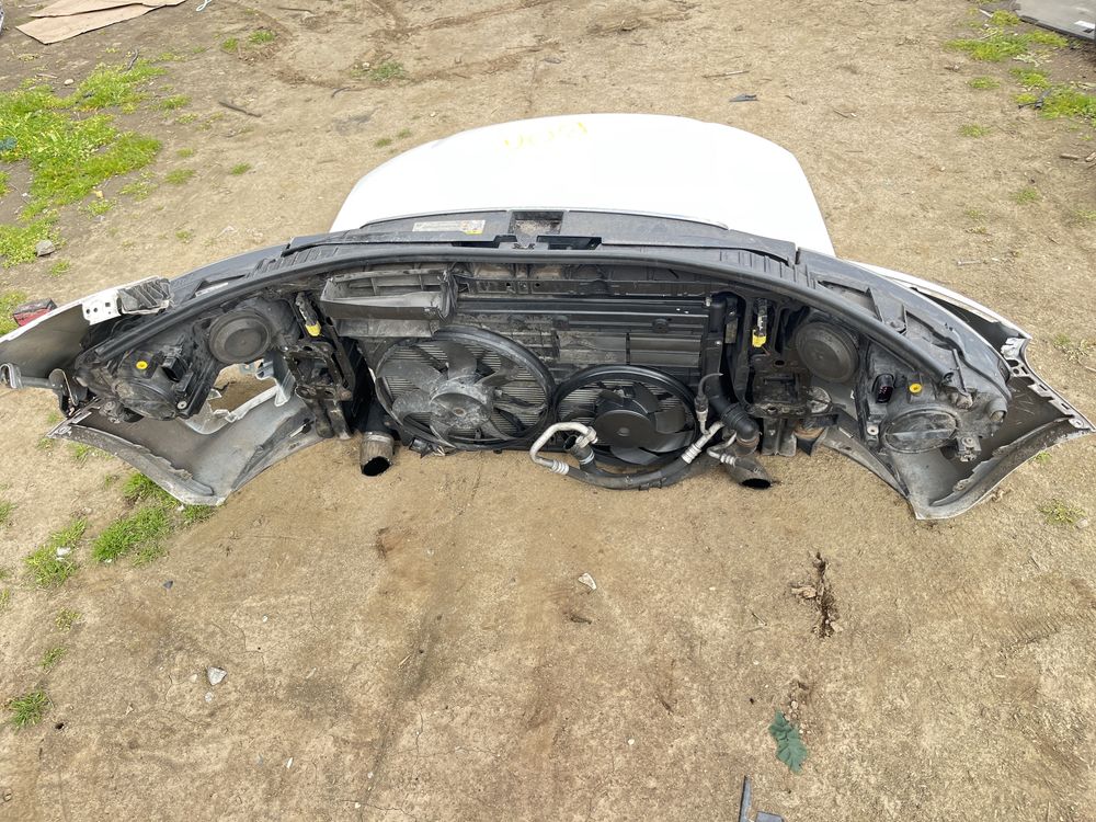 Parte fata bara trager far aripa radiator Audi A3 8P 2011 2.0 CFF