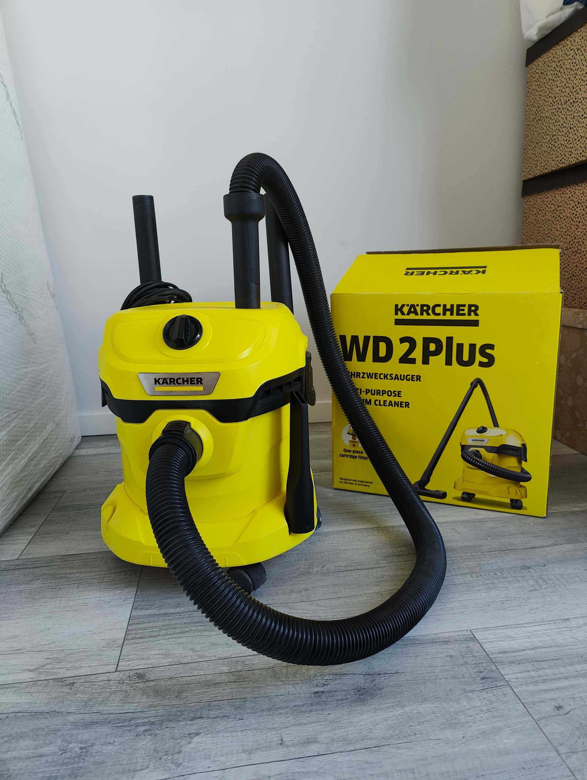 Прахосмукачка Karcher WD 2 Plus + филтър и торбички