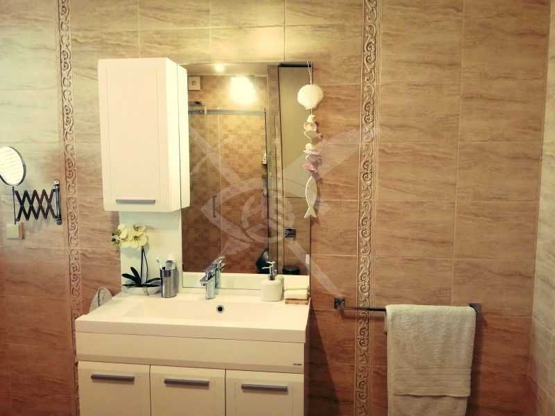 Продава се Многостаен апартамент в Поморие - 240 кв.м за 1167 €/кв.м - Снимка #4