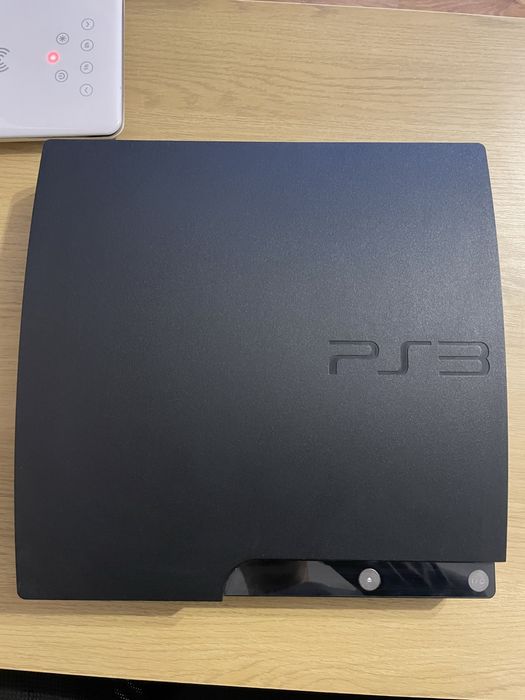 Play Station 3 modat, cu SSD de 512, 2 controllere PS3