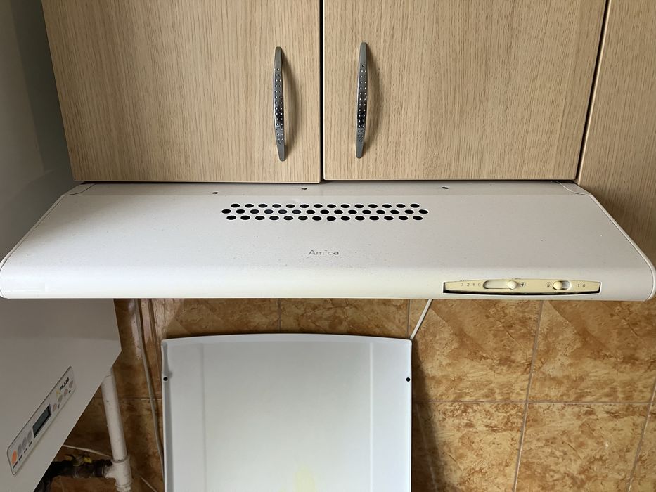 Vand mobilier bucatarie in stare buna