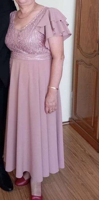 Rochiță purtata o singură dată!