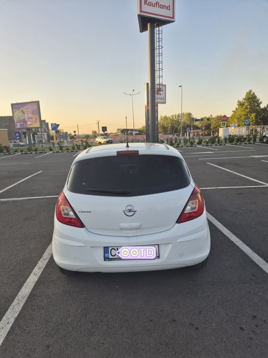 Opel Corsa D 1.2 benzina 85 CP