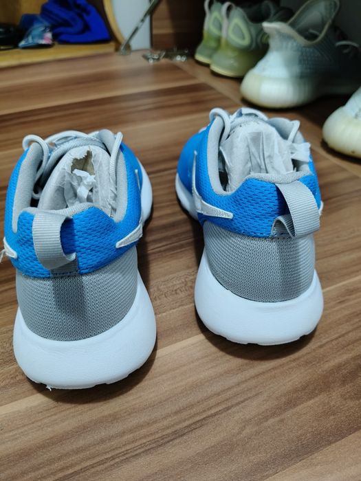 Adidasi Nike Roshe  - Originali