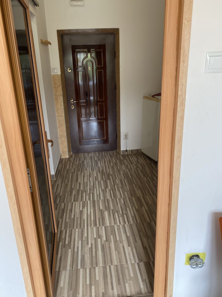 Vand garsoniera in tractorul str Aleia Constructurilor