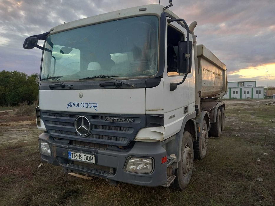 Bascula 8X4 Mercedes