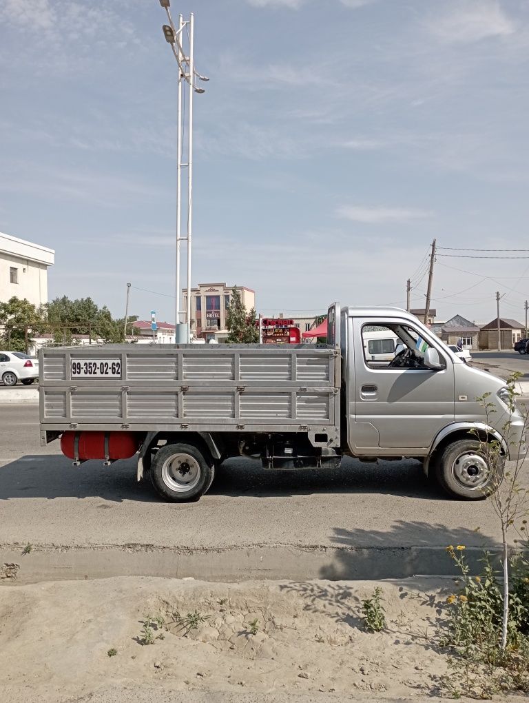 Dong Feng грузовая машина
