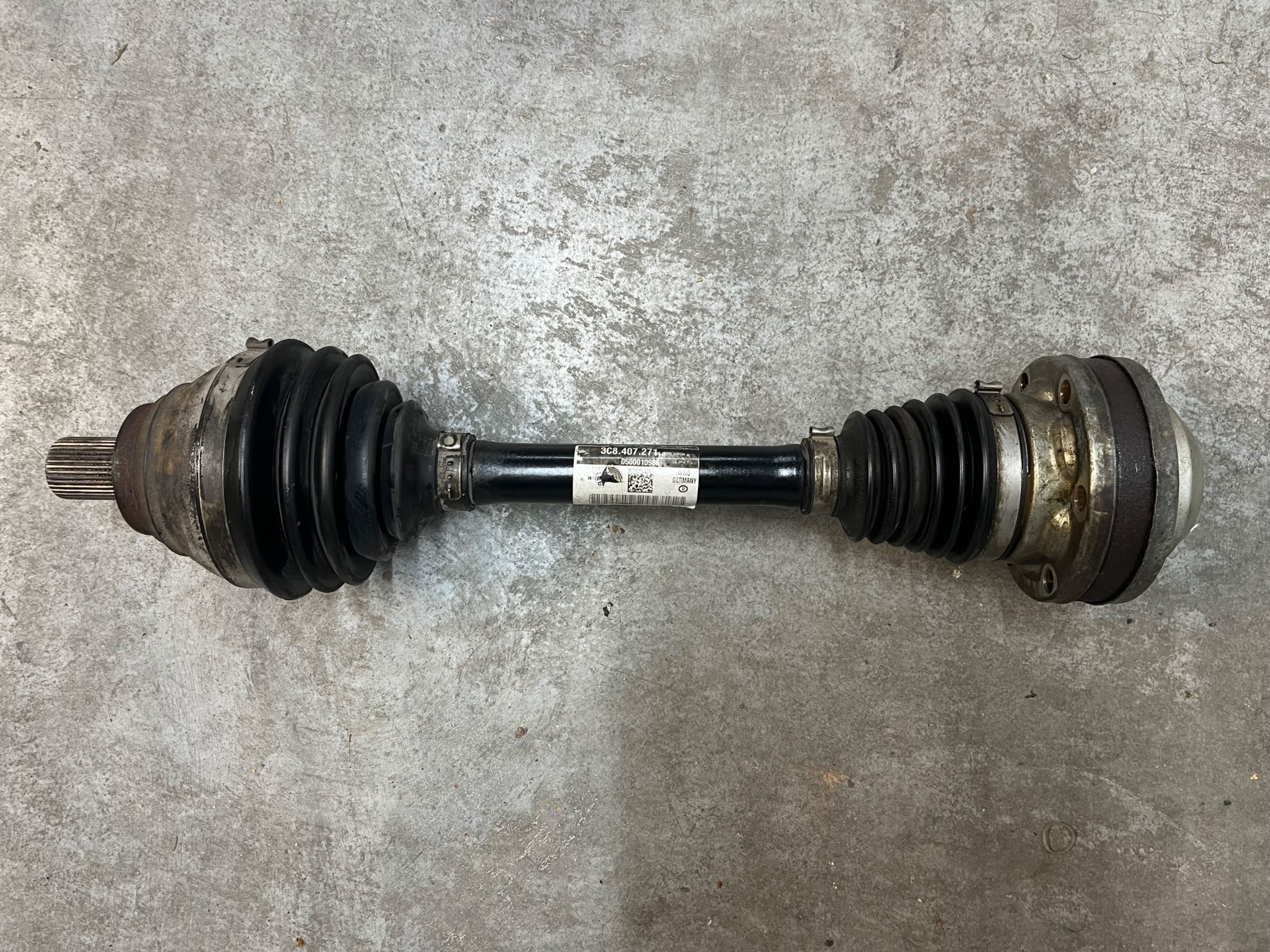 Предни полуоски за Vw Passat CC B7