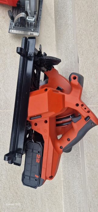 Hilti , Milwaukee circular pe acumulator