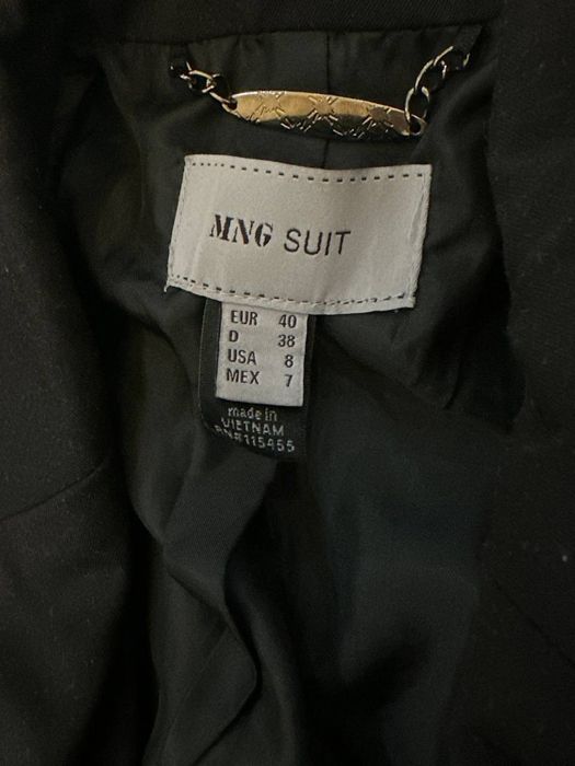 Пиджак черный mango