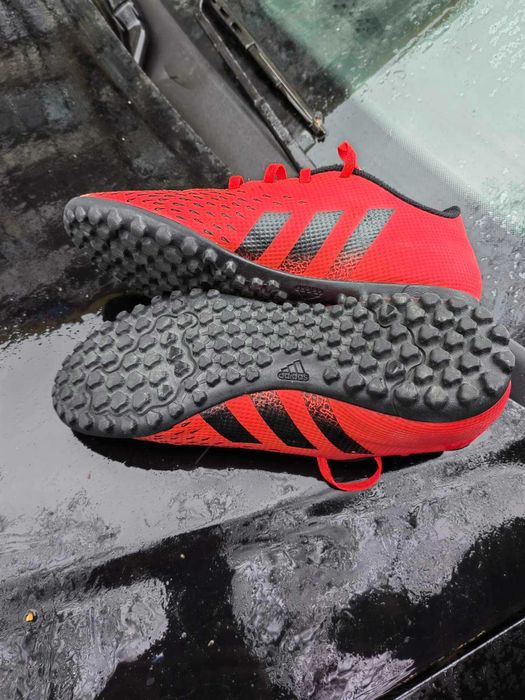 Стоножки Adidas Чистo нови