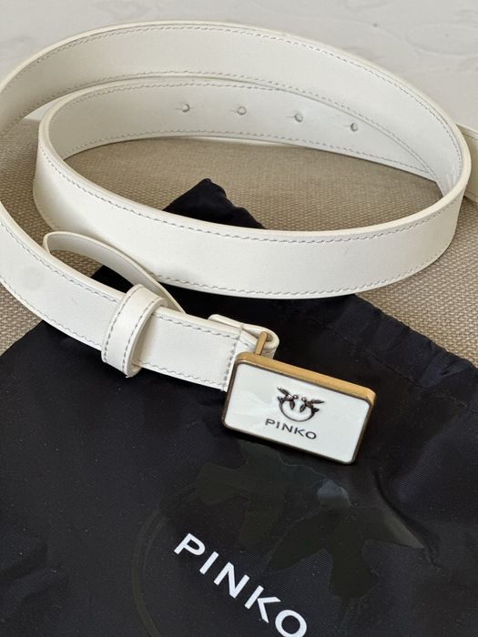 Бял колан Pinko.