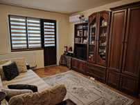 Apartament 2 camere decomandat, etajul 1, direct proprietar.
