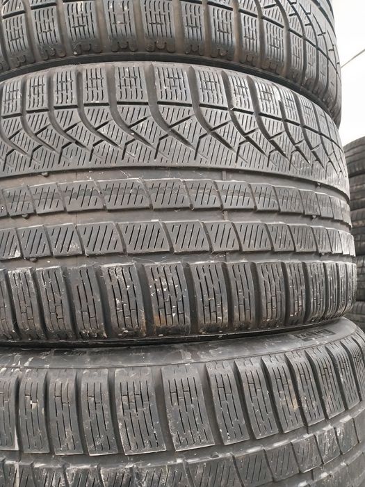 Anvelope second iarna 285 30 R22 Pirelli