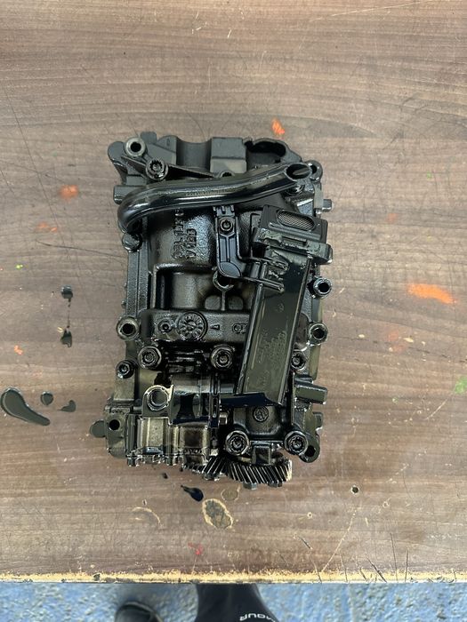 Pompa ulei passat b6 b7 cc tiguan golf skoda 2.0tdi cba cbb cff cfg