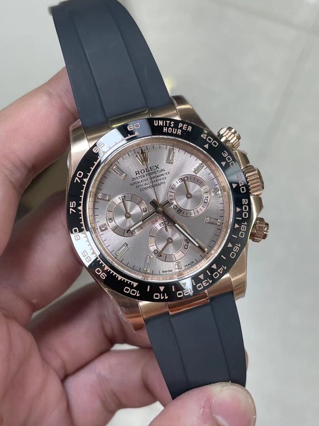 Rolex Daytona Rosé Gold / Baguette