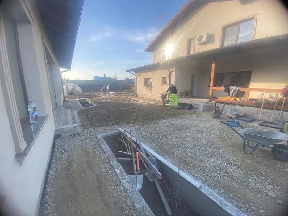 Montaj pevele /borduri /amenajeri curti saptii verzi