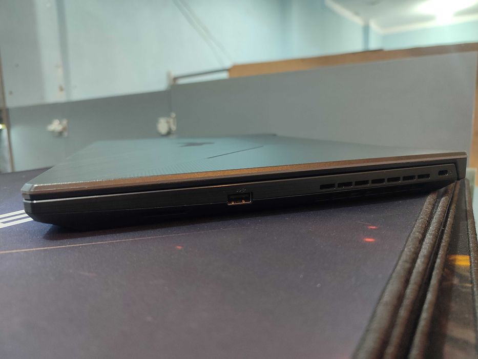 Мощный игравой ноутбук ASUS TUF Gaming A15  Ryzen 7-743HS(i7-13avlod)