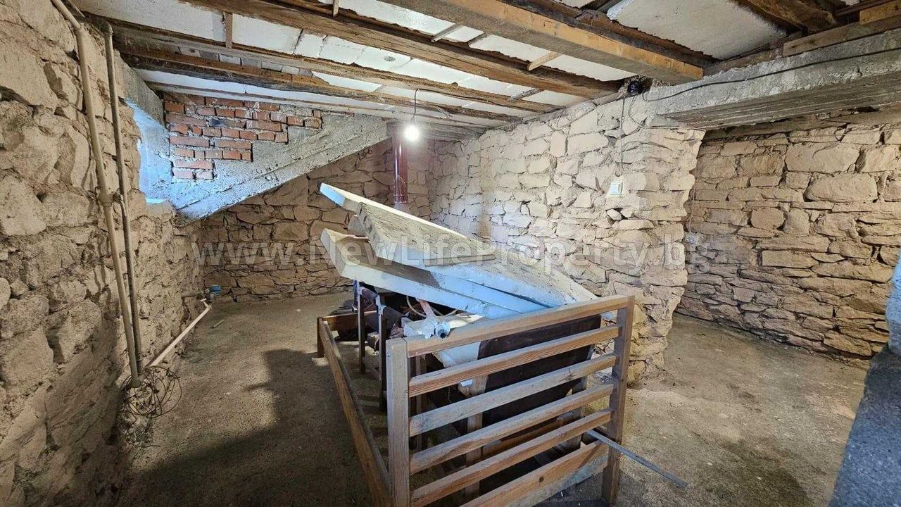 Продава се Къща в с. Дюлево, Област Бургас - 135 кв.м за 956 €/кв.м - Снимка #23