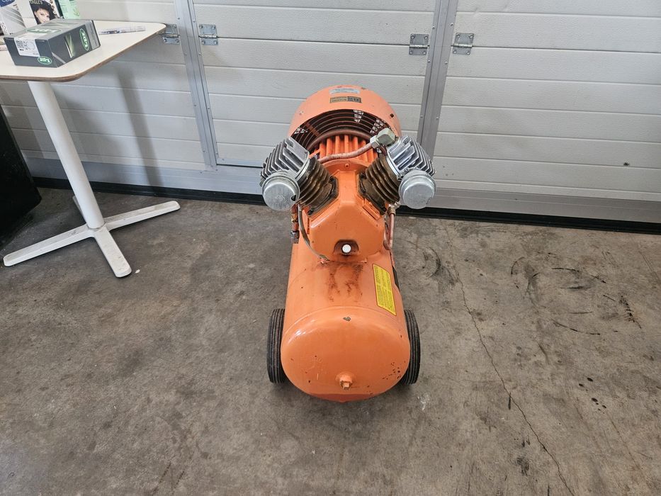 Професионарен Немски Трифазен компресор BOGE