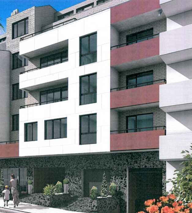 Продава се Тристаен апартамент в София, Център - 111 кв.м за 1523 €/кв.м - Снимка #3