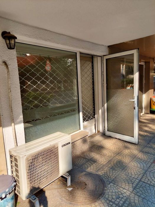 Дава се под наем Магазин в София, Лозенец - 31 кв.м за 350 € - Снимка #2
