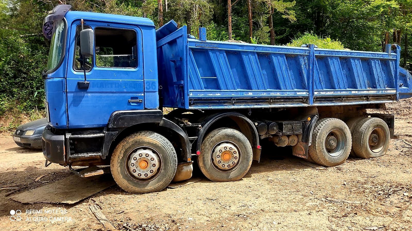 Vând Trucker Man