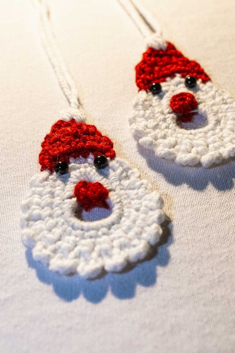 Decoratiuni brad Craciun crosetate handmade