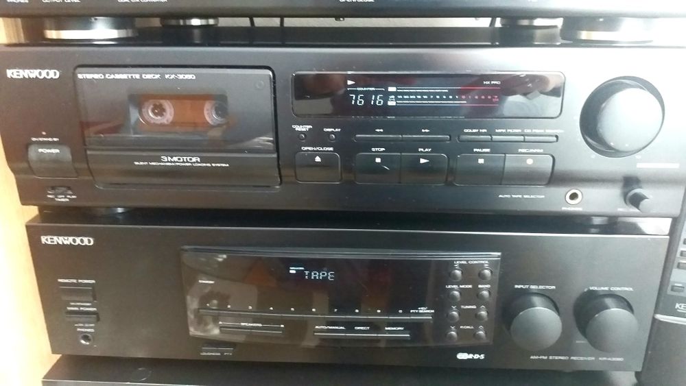 Linie audio Kenwood telecomanda