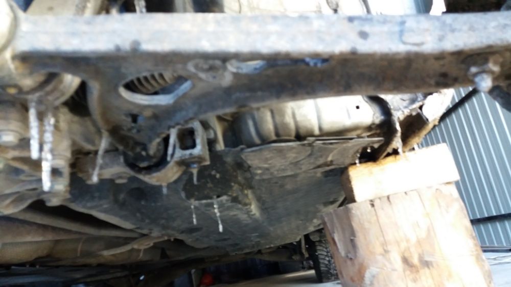 Amortizoare fata brate (bascule) planetare vw touran 1.9 6 trepte