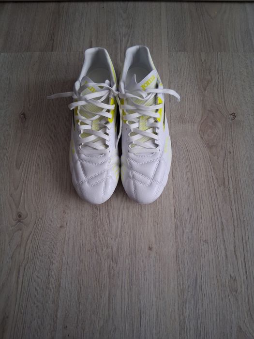 Футболни обувки Joma 42 номер