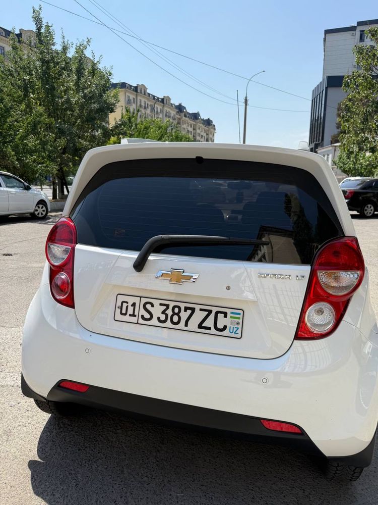 Spark 4-pozitsiya Sotiladi