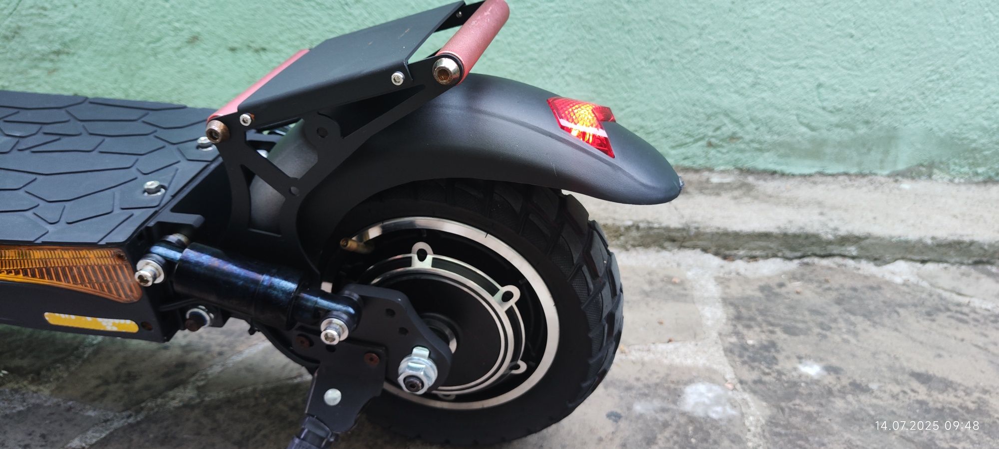 Електрическа тротинетка Emanba 800w OFF ROAD 45км./ч.