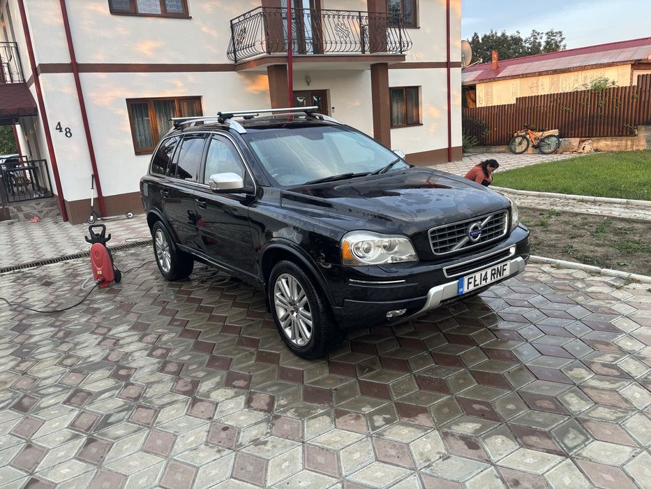 Vind volvo Xc90 7 locuri