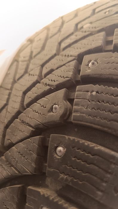 Pirelli formula ice 225/55/17