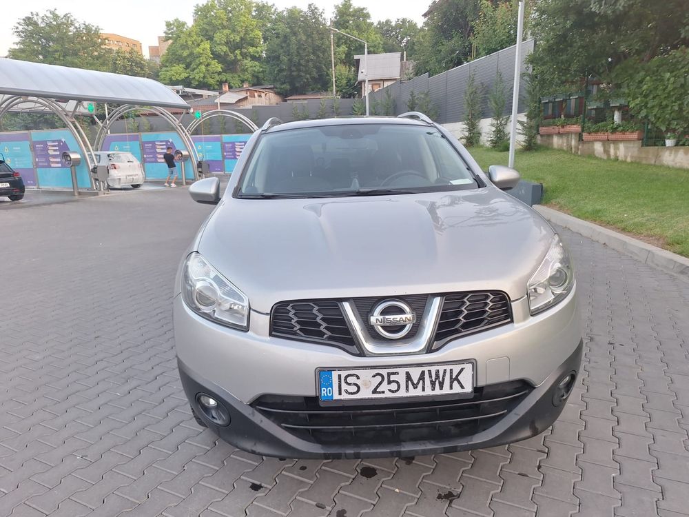 Nissan Qashqai+2, 2.0 Benzina, 4x4, 7 Locuri, Pano, Unic Proprietar