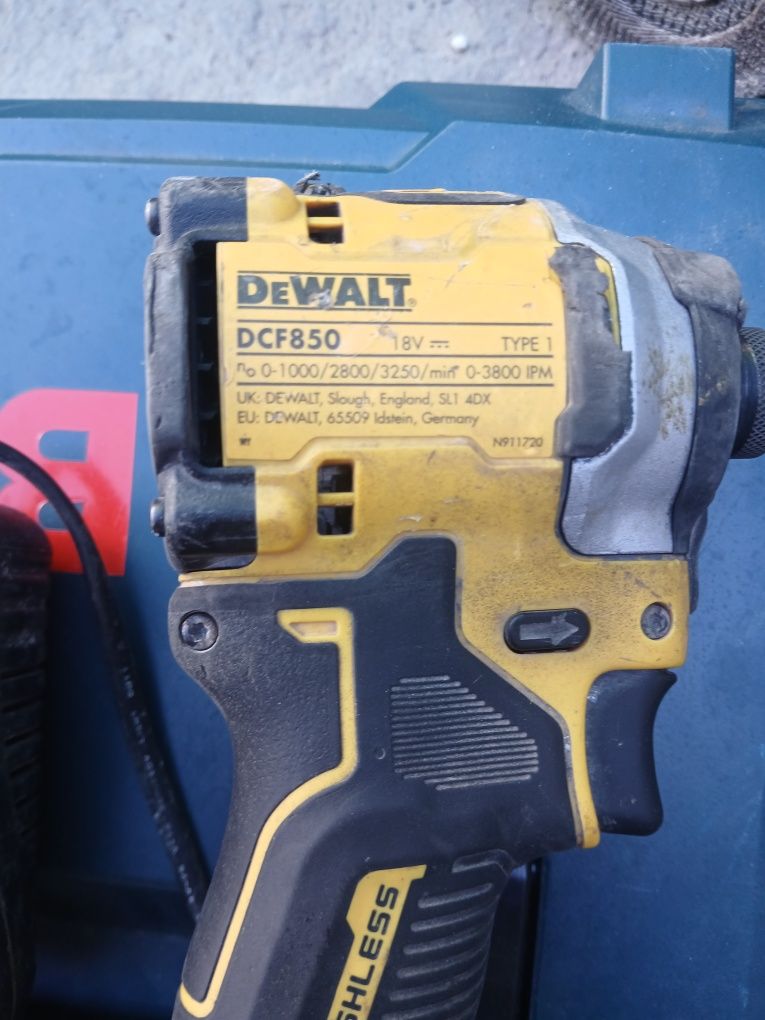 Dewalt dcf 850 .