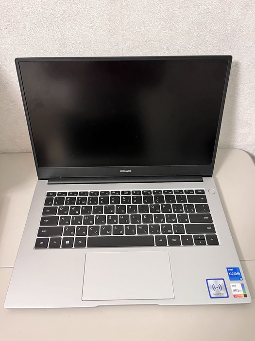 Продаю ноутбук в идеальном состоянии