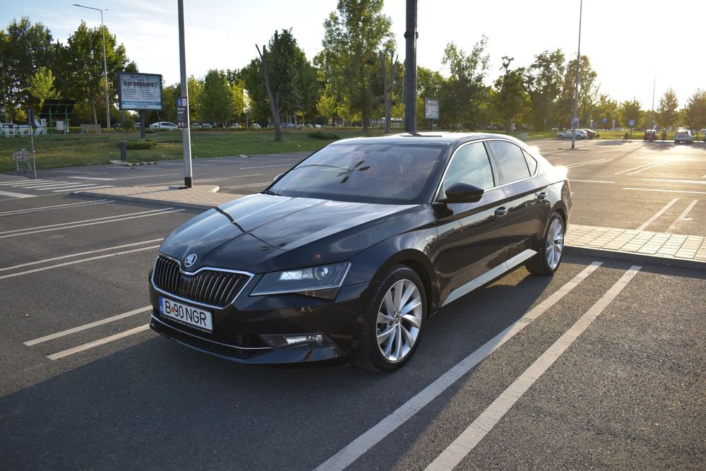 Skoda Superb Skoda Superb 2.0 TSI DSG 4X4 Laurin & Klement 280CP