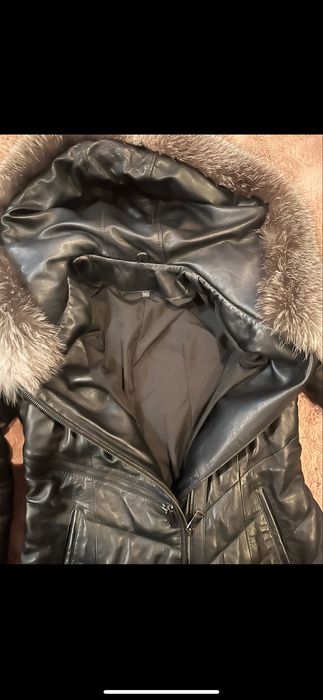 Geaca de piele cu blana
