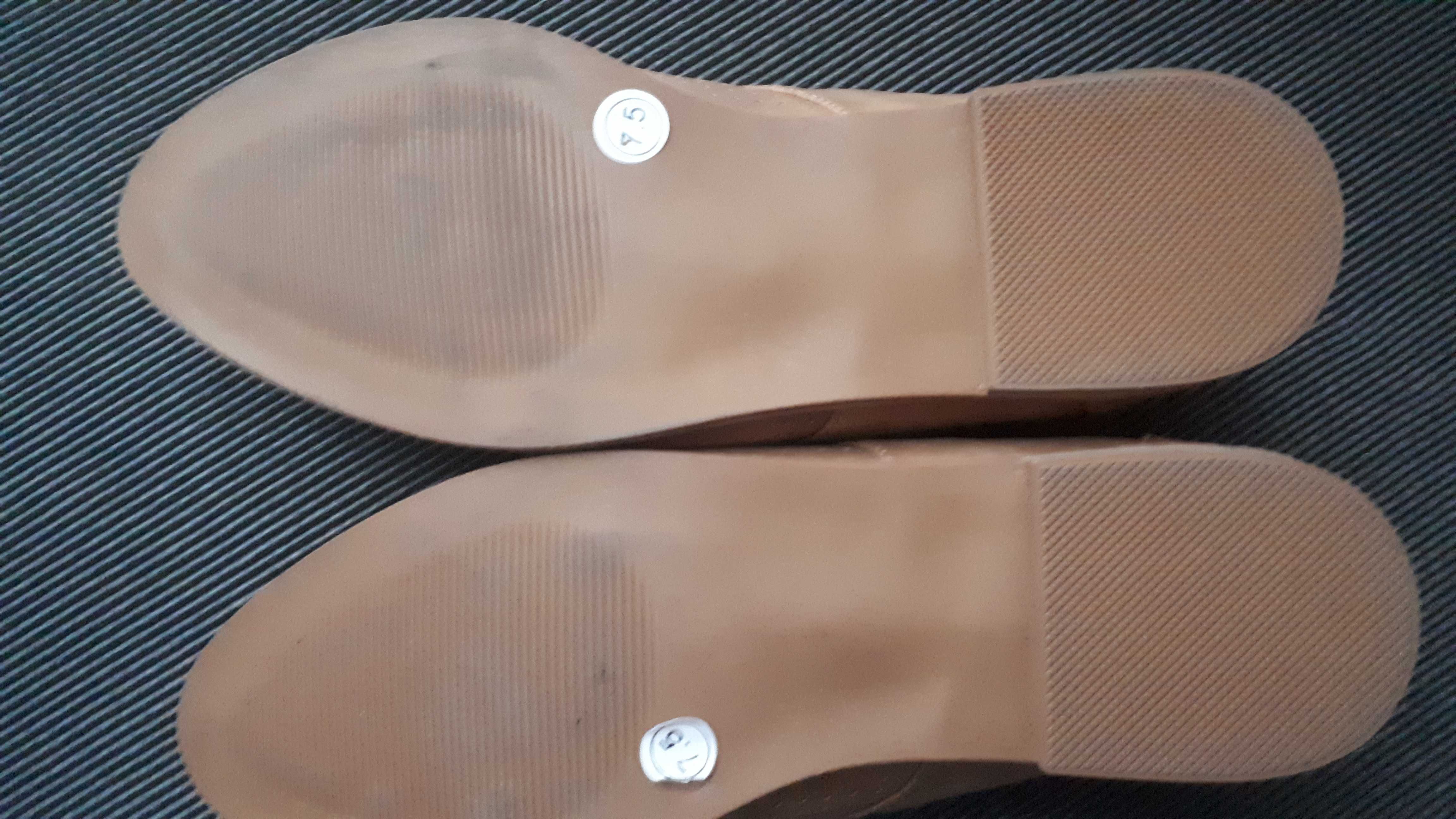 Pantofi piele noi, perforati