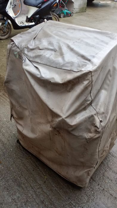 Vând grătar nou nu a fost folosit nici o data