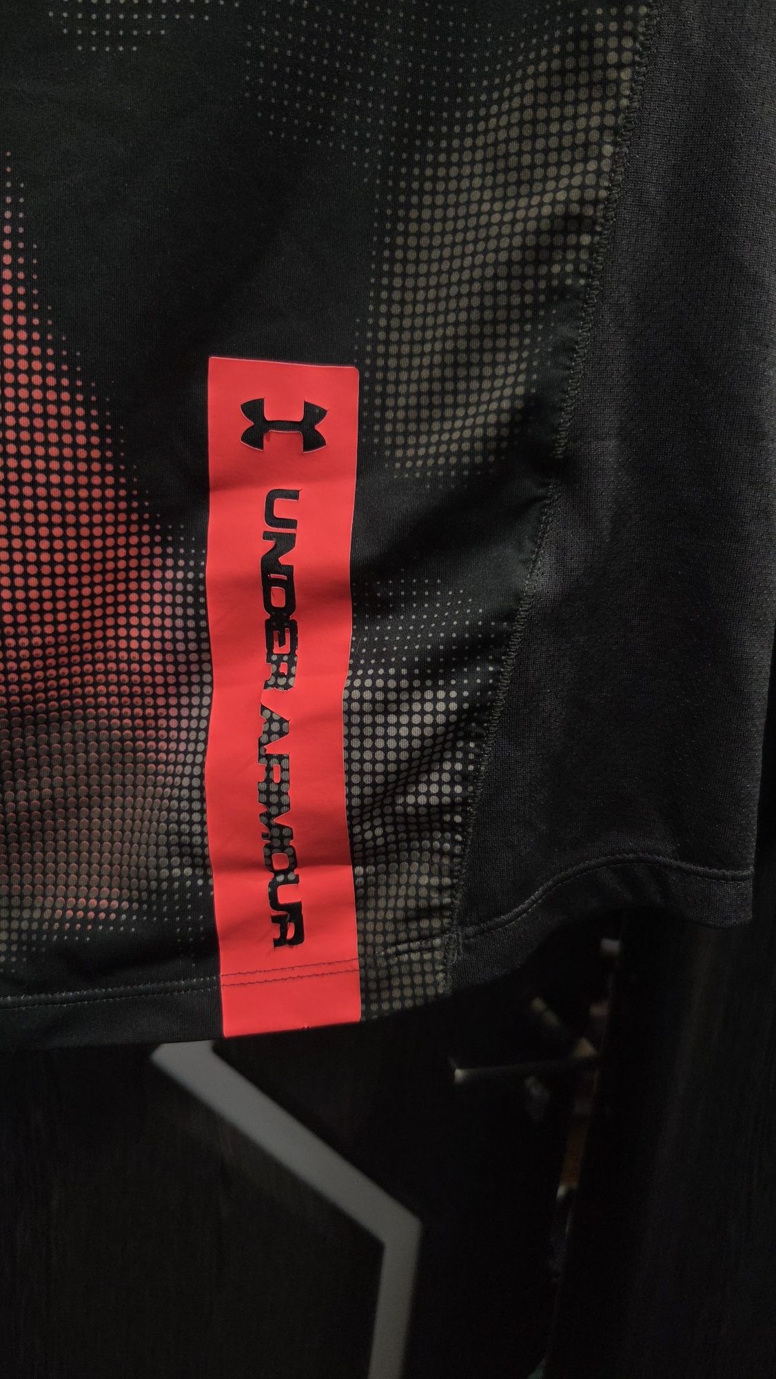 Under Armour мъжки спортни дрехи