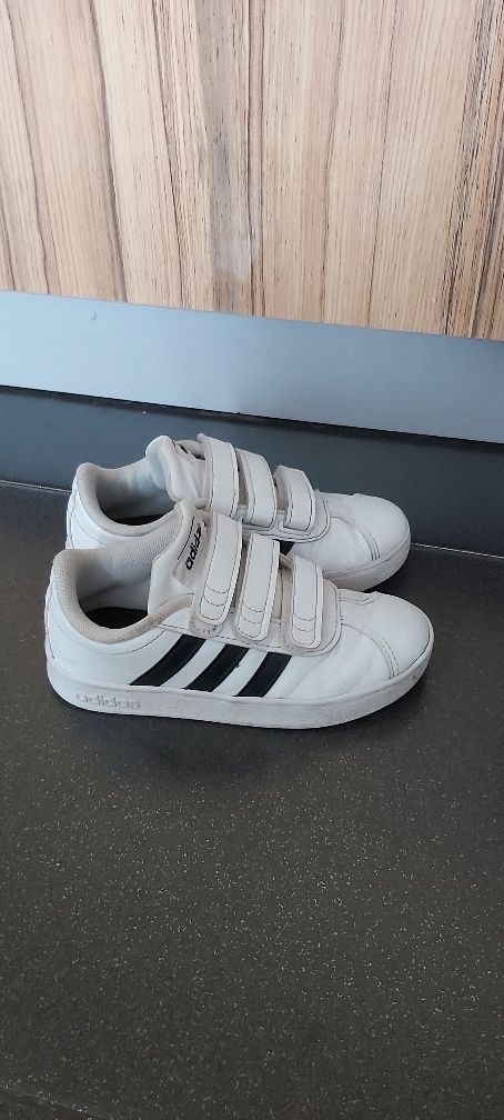 Детски маратонки adidas размер 28