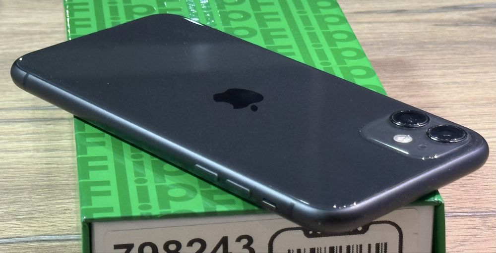 Iphone 11 64GB - Като Нов!