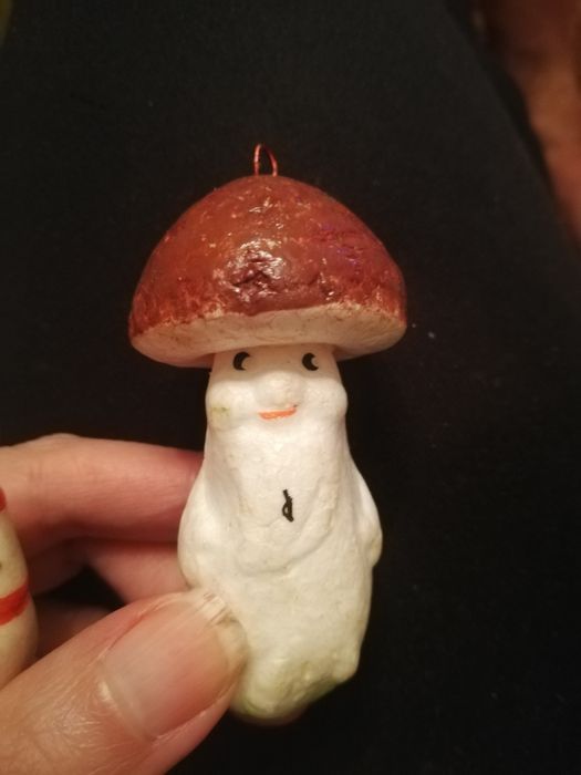 Елочные игрушки пенопластовые