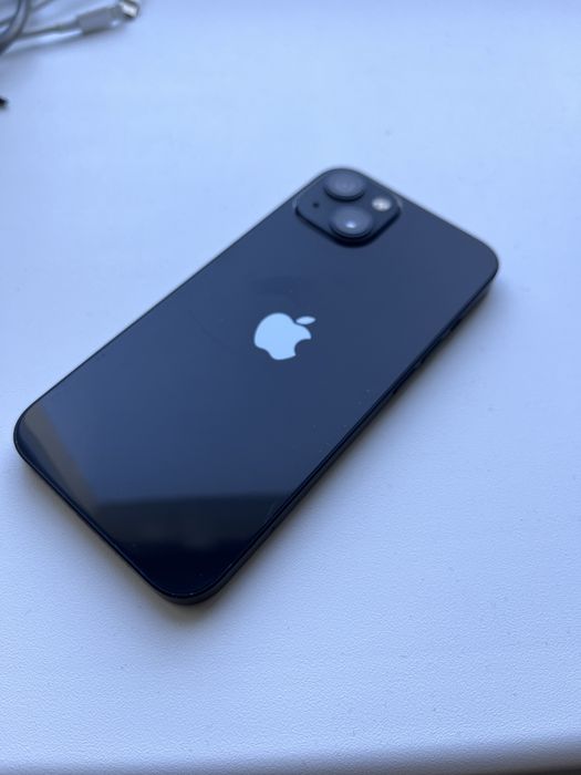 Продам 13 айфон срочно